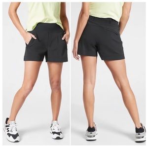 Athleta Trekkie North Shorts